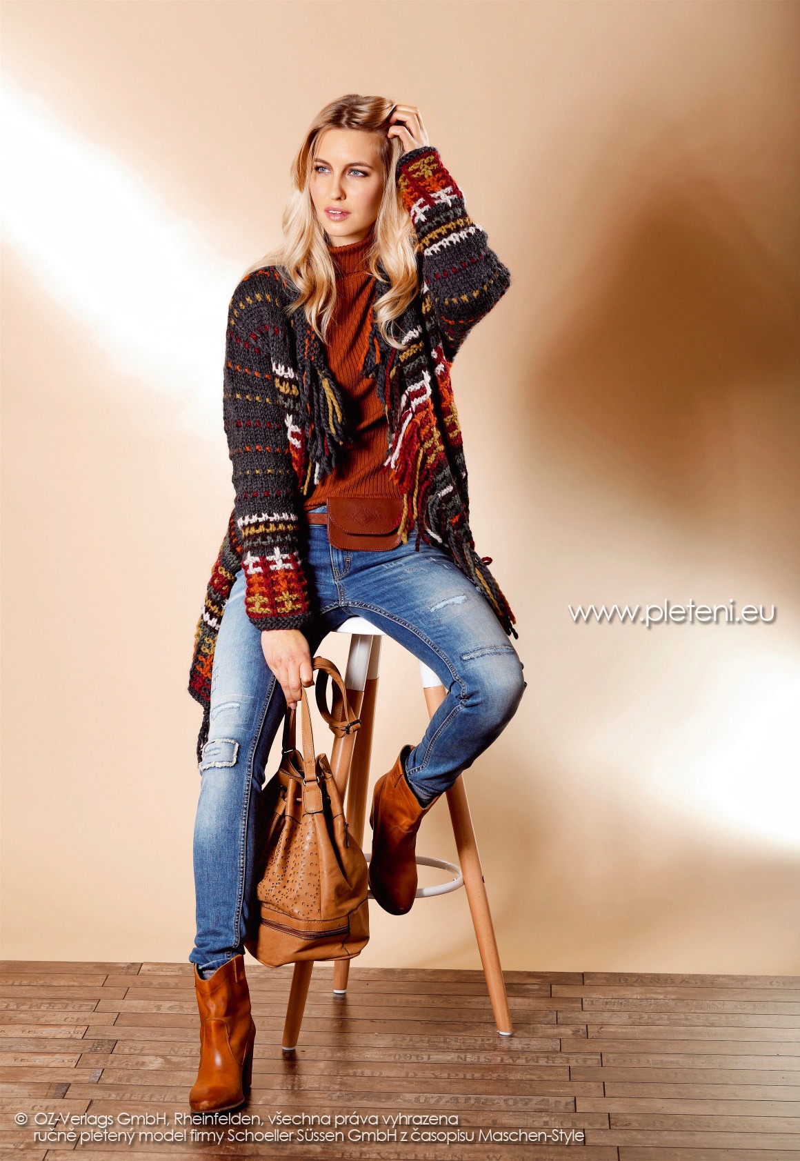 2017-2018 model 40 dámský pletený kabát z příze Fey firmy Schoeller