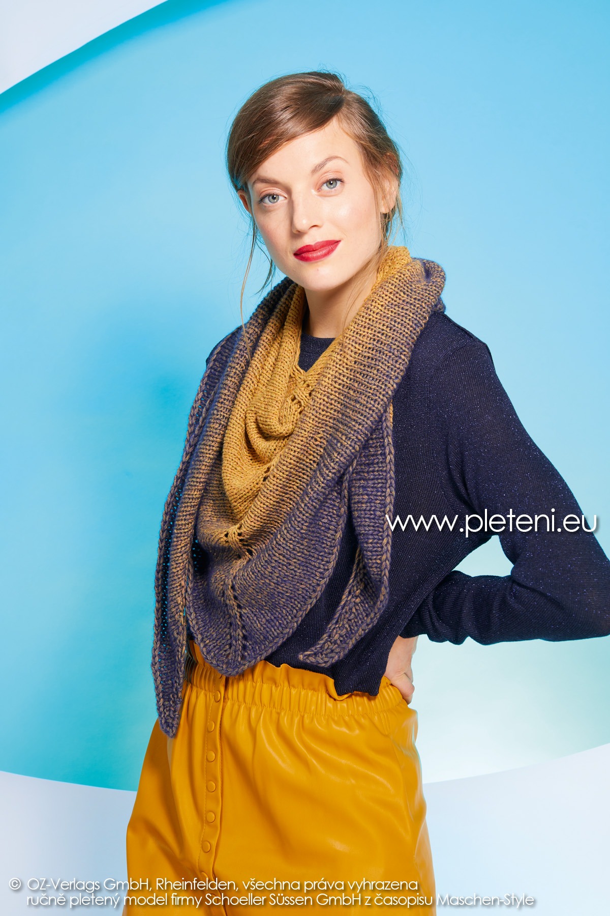2019-Z-10 pletený dámský trojcípý šátek z příze Delicate značky Austermann