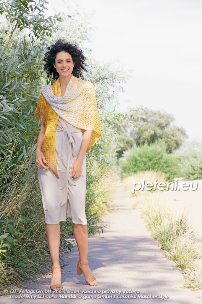 2020-L-13 pletený dámský šátek z příze Fantasy Colours značky Austermann